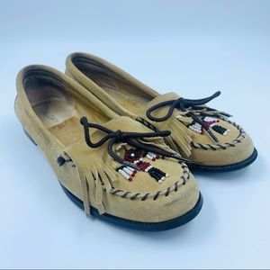 GLORY II Tan Beaded Leather Moccasins - Size 9